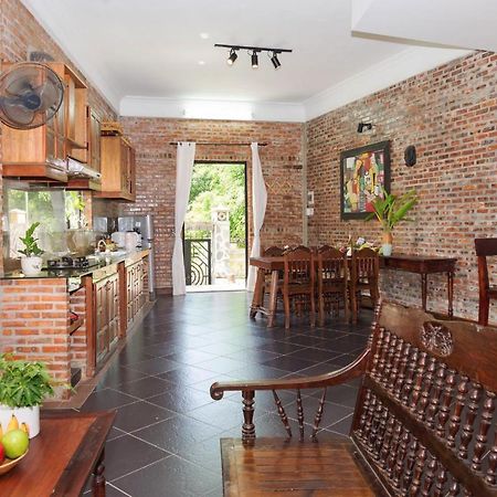 הוי אן Calm House 2 Hostel מראה חיצוני תמונה